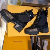 AAA Louis Vuitton LAUREATE PLATFORM DESERT BOOT LV918SY GL00284